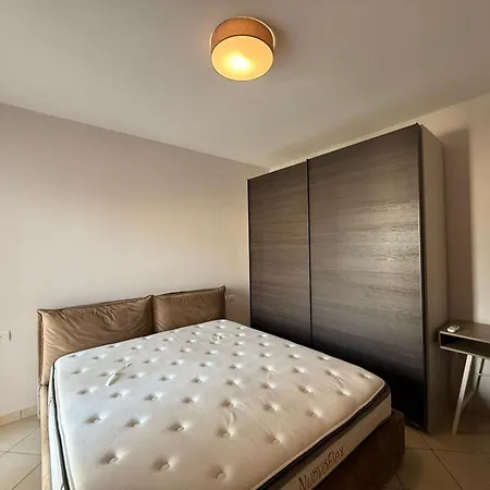 Zoja Appartement *